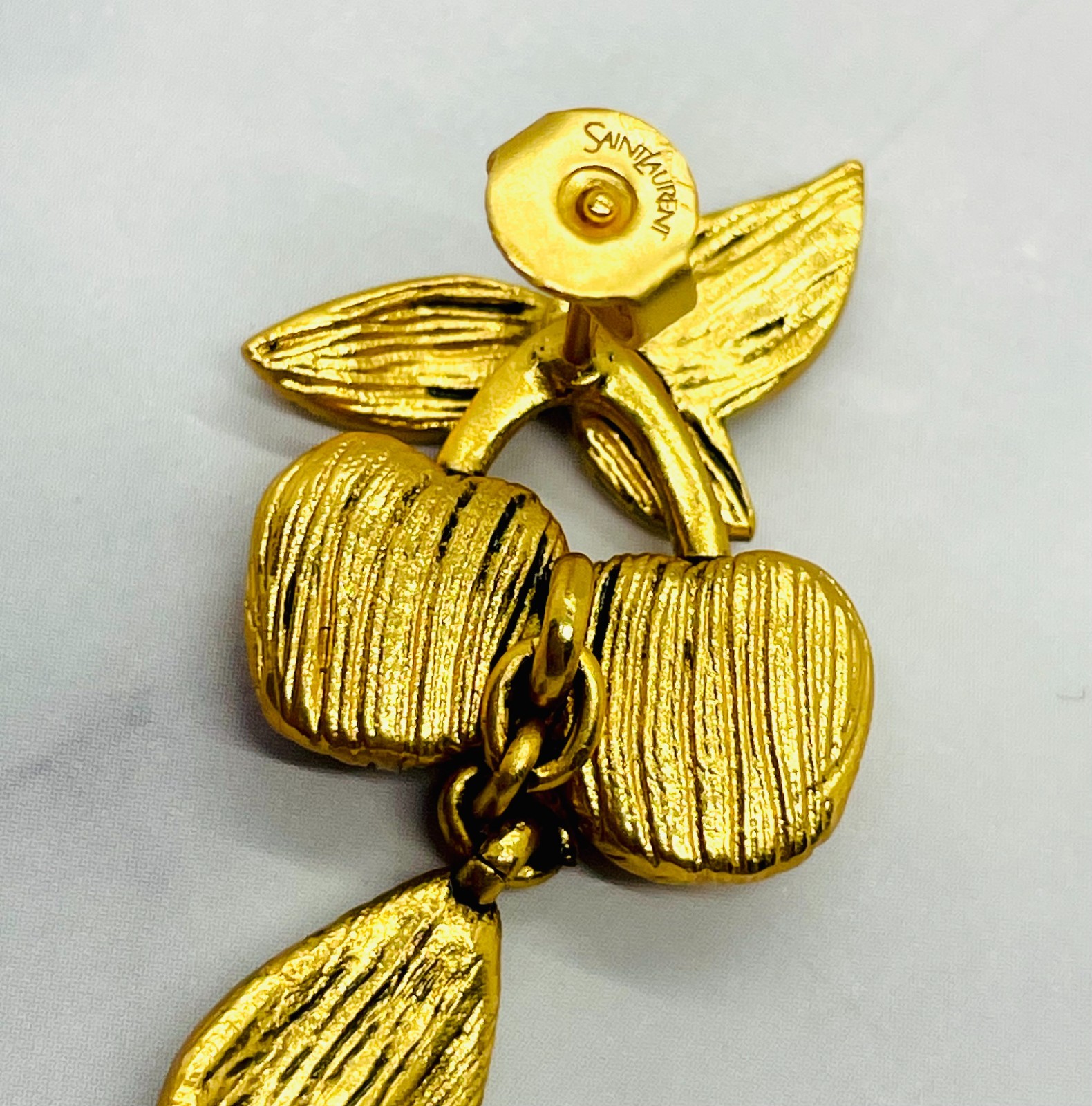 YSL YVES SAINT LAURENT Gold Tone Cherry Earrings – Pre owned / MF6233
