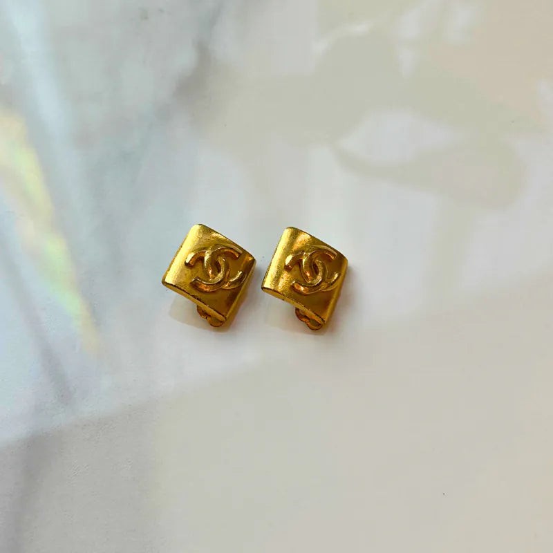 CHANEL Coco Mark Rhinocated 96P Earrings