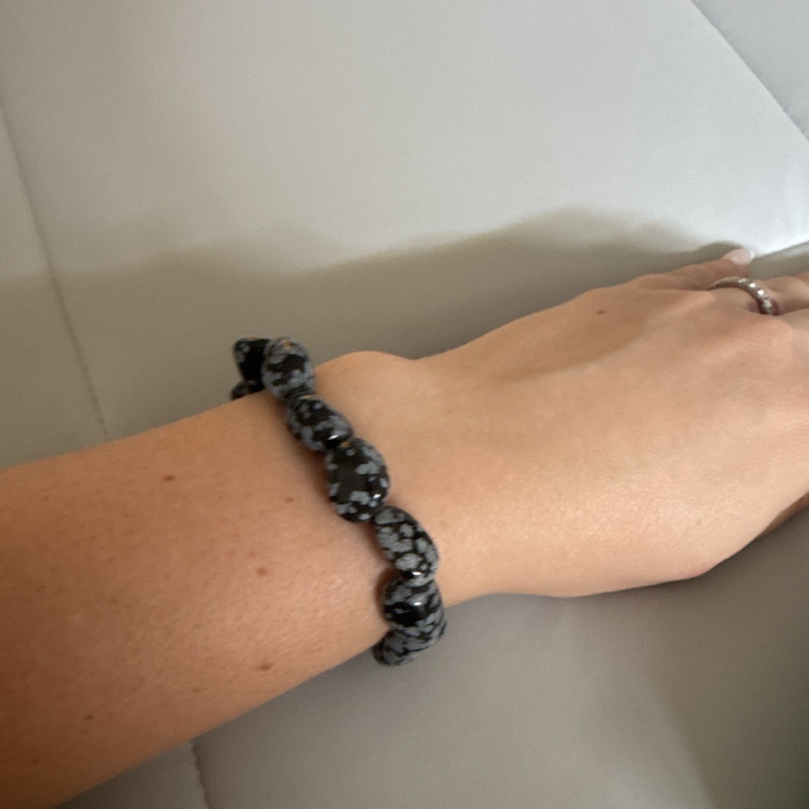 Black & Gray Snowflake Obsidian Pebble Beaded Stretch Bracelet, Oval Shape
