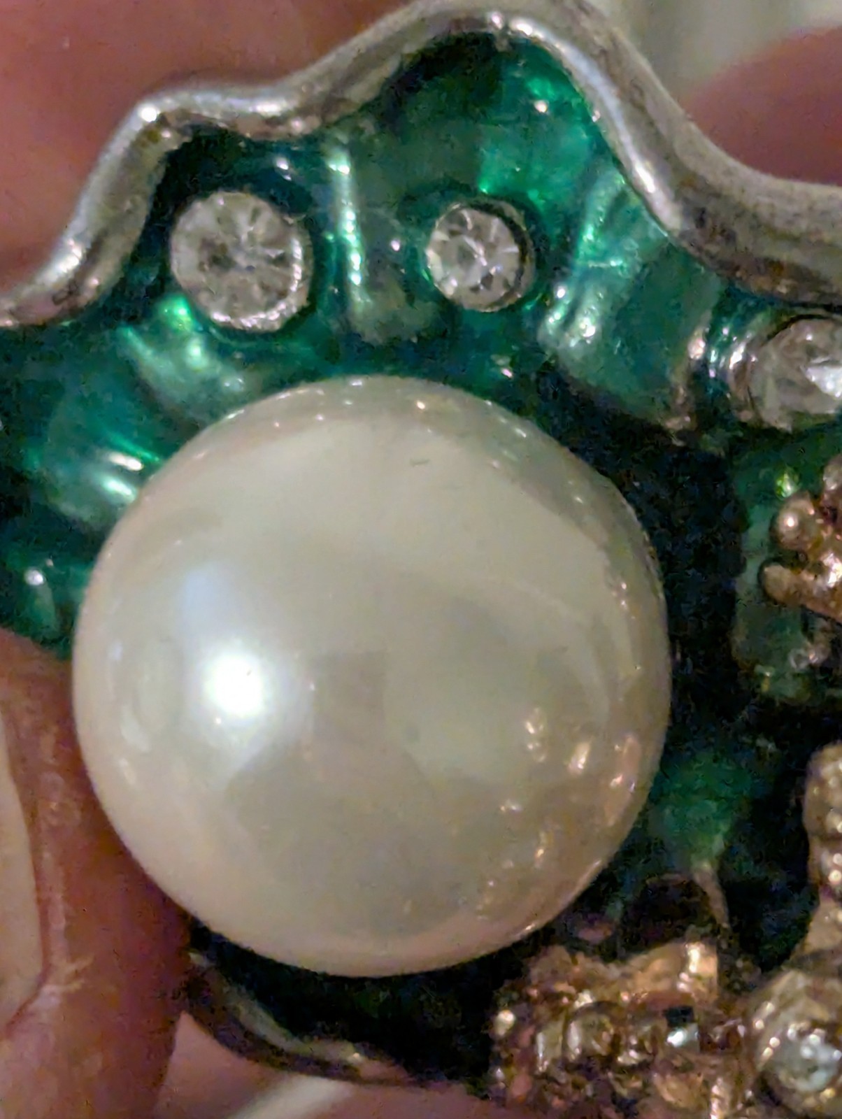 A Frog Ring With A Fake Pearl! It Is Green Yes, Yes Indeed. At least Has In It