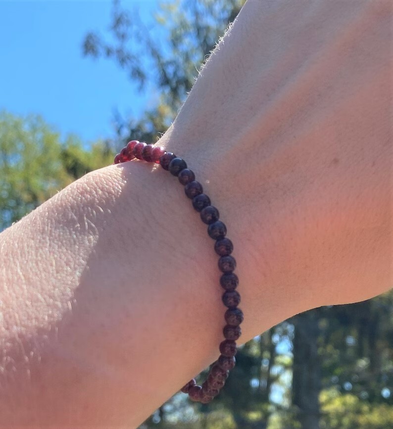 5mm Garnet Gemstone Beads Healing Reiki Chakra Grounding Women Bracelet Gifts