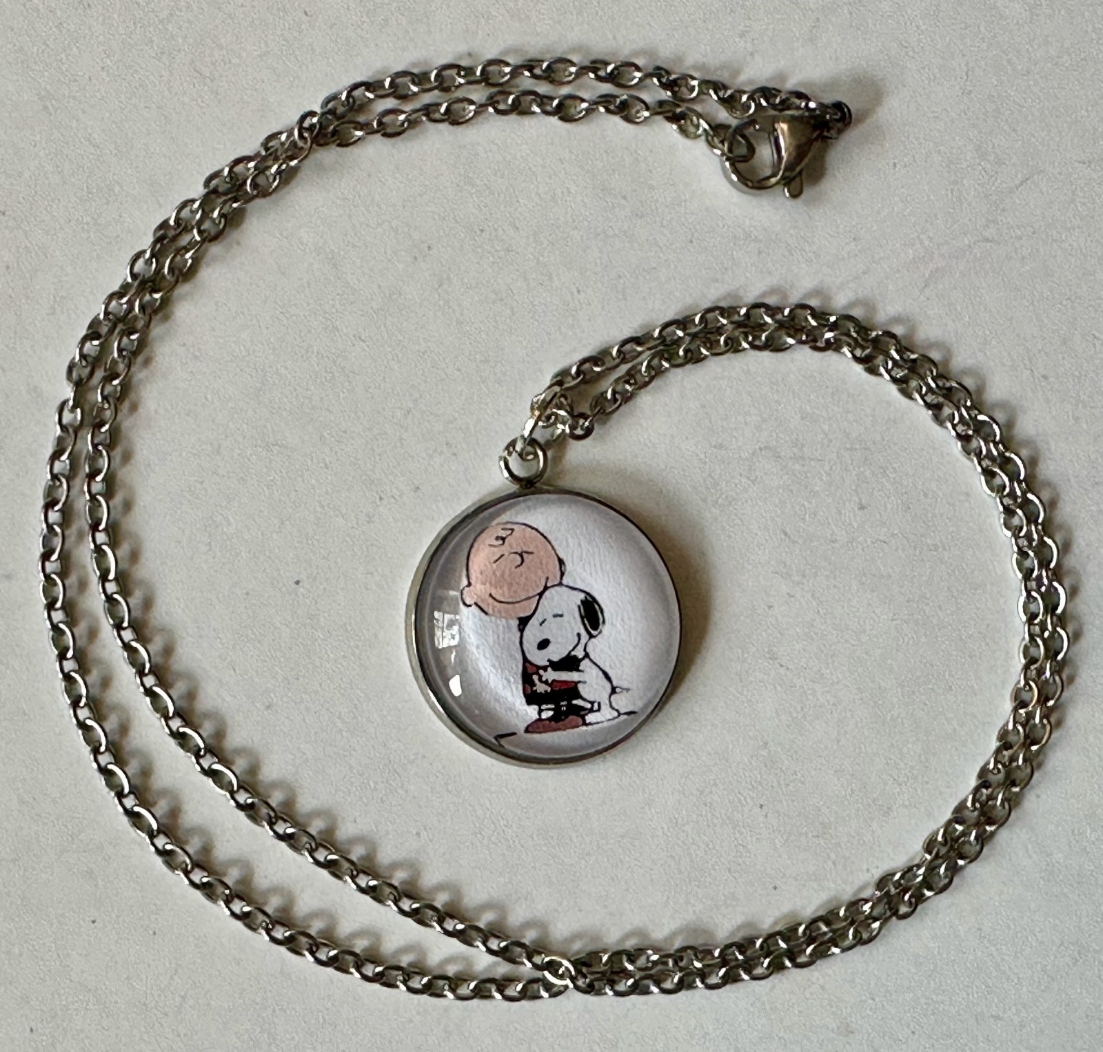 CHOICE; SNOOPY PEANUTS PENDANTS 3/4 OF 1″ NECKLACE 18″ WOODSTOCK CHARLIE BROWN
