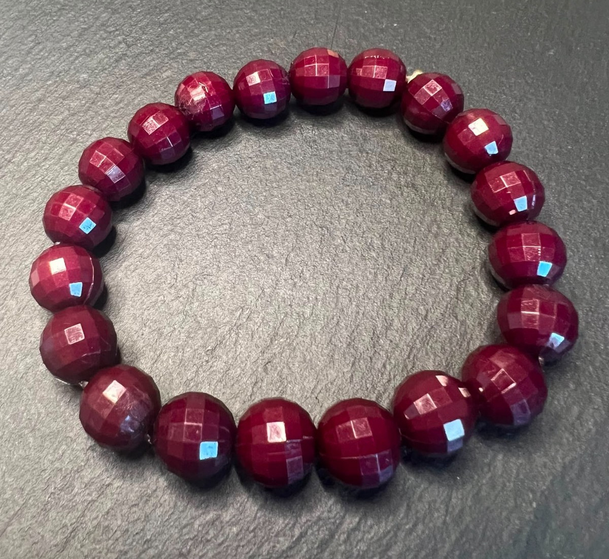 Red Faceted Art Glass Stretch Bracelet Ruby Garnet Wine Bead Bracelet 23cm Vinta
