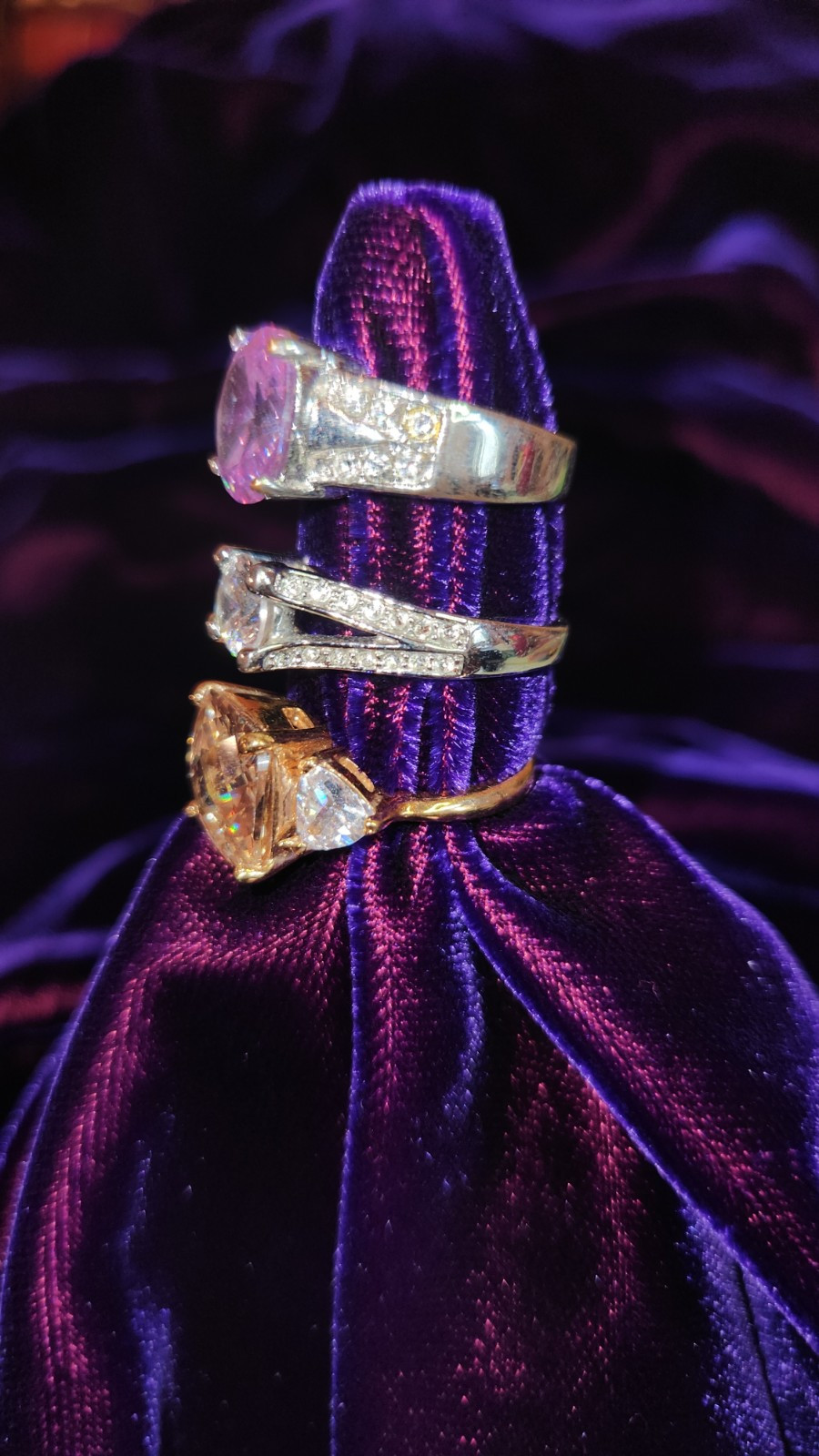 Lot of 16 Various Cocktail Rings, All Size 7, Silver, Gold, Rose Gold