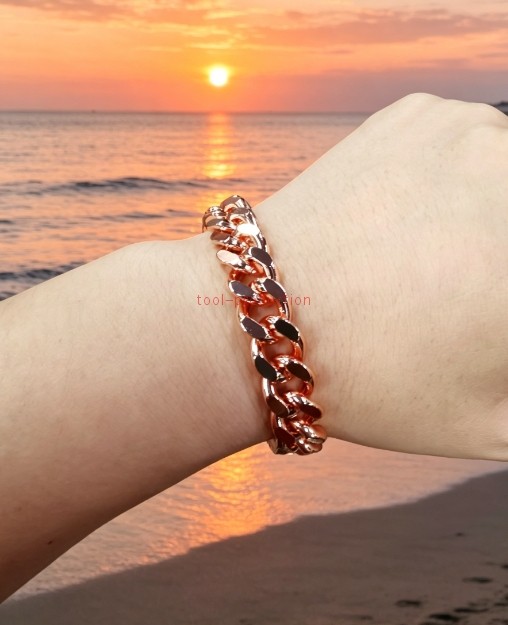Solid Copper 5/8 of an inch wide – Men’s 9 Inch Link Bracelet CB639G. 100%