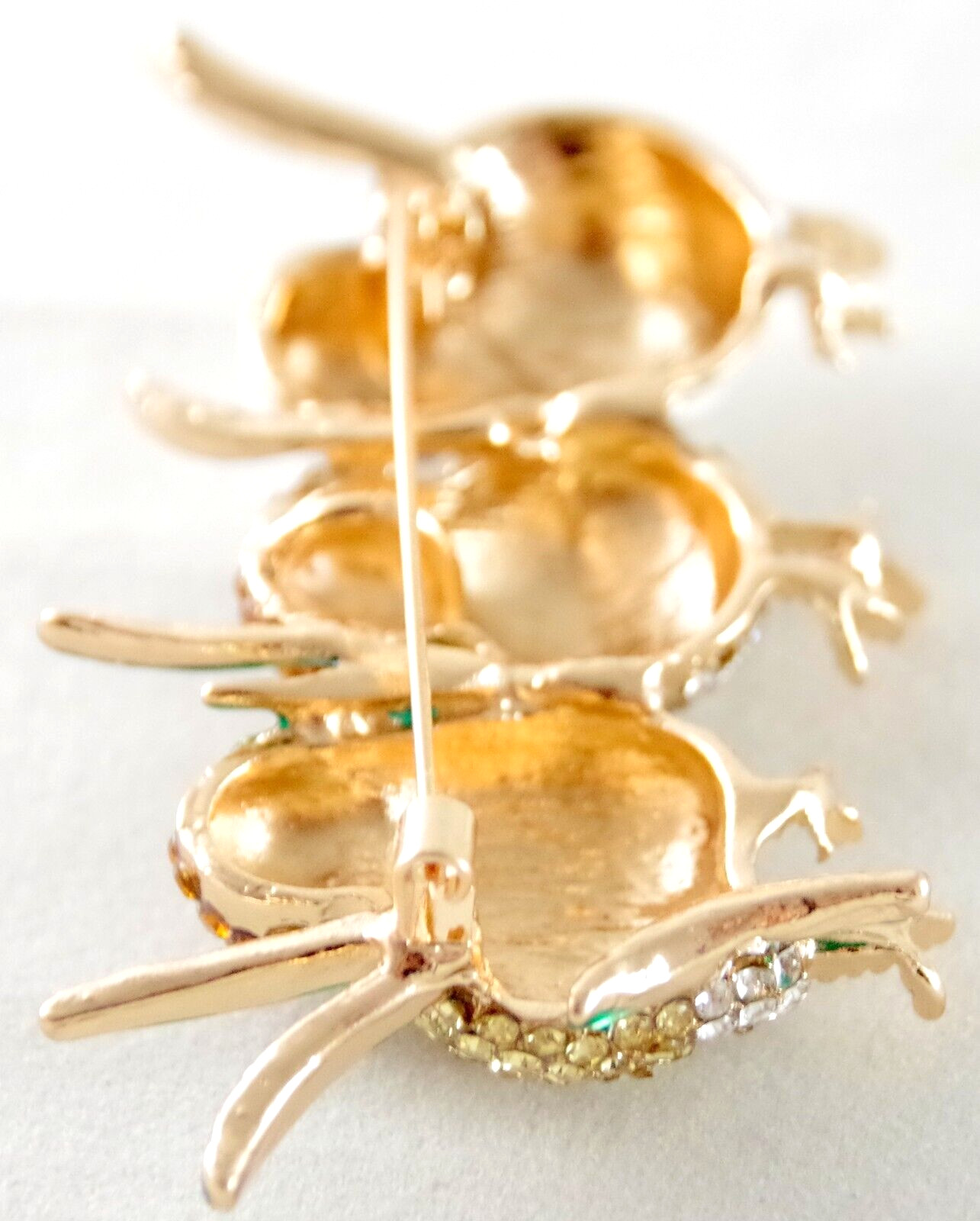 2 5/8″ NAPIER INSPIRED 3 BABY CHICKS 1 HATCHING RHINESTONE EASTER PENDANT BROOCH