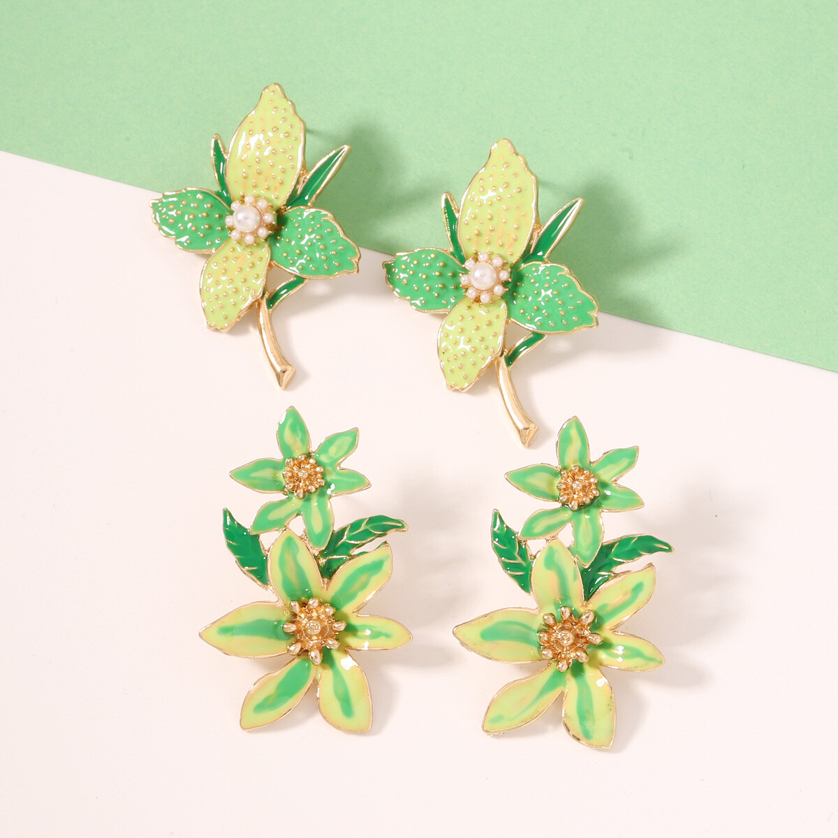 Trendy Enamel Flower Earrings Zinc Alloy Fashion Jewelry for Women 2 Pairs