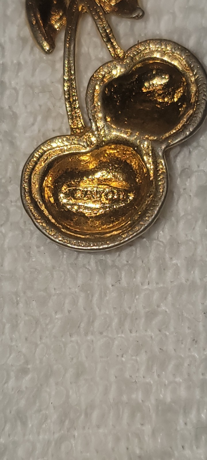 Avon Gold Tone Red Enamel Cherry Pin Brooch, Signed, Fruits & Vegetables, 1.5 in