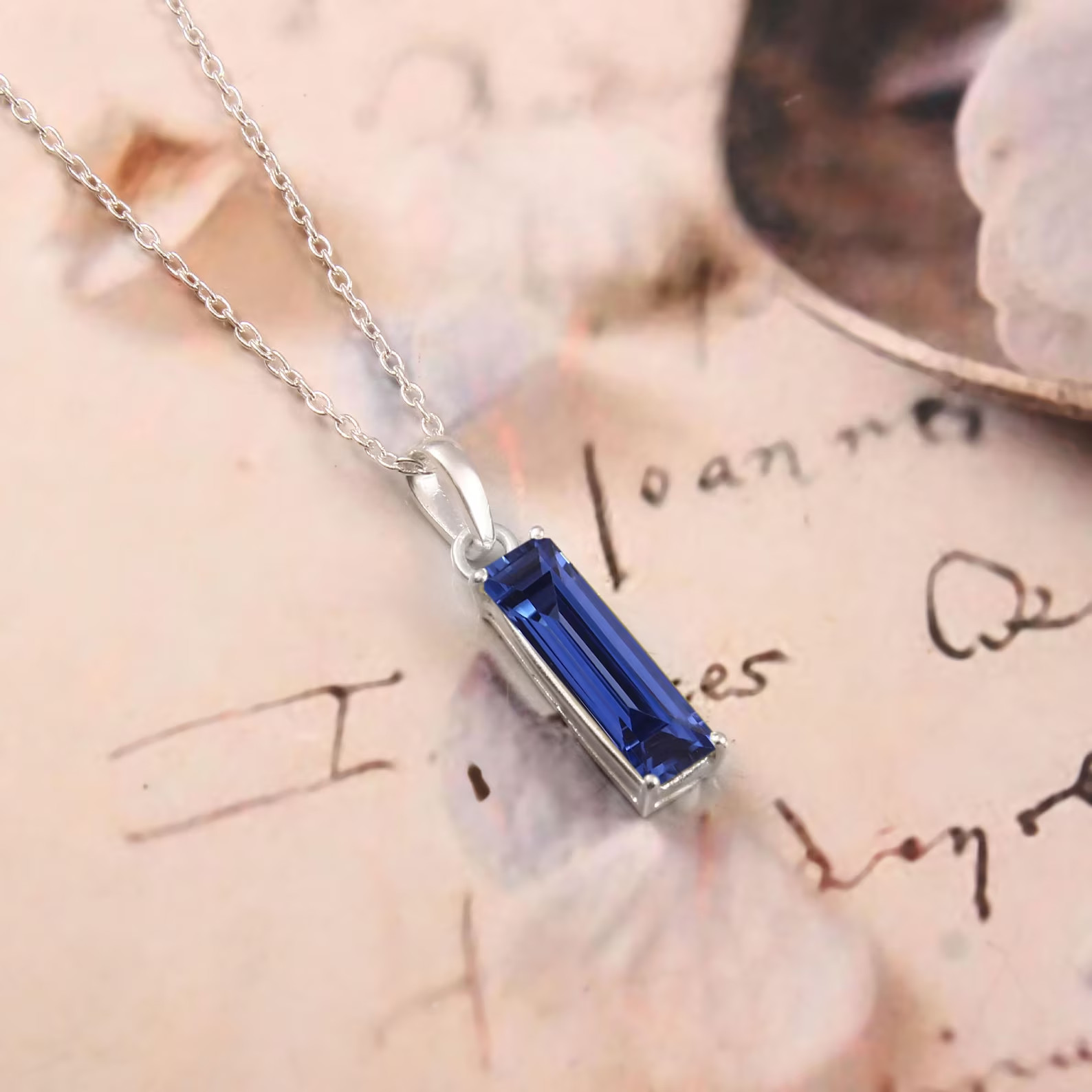 20 Ct Blue Sapphire Pendant Sterling Silver Emerald Jewelry Gems GIE Certified