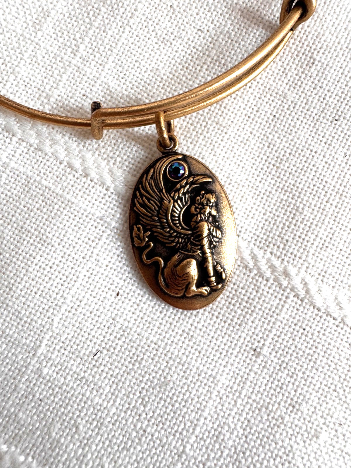 Alex and Ani Gold Oval Sphinx Charm Sliding Bangle Bracelet Set SEE PICTURE! NWT