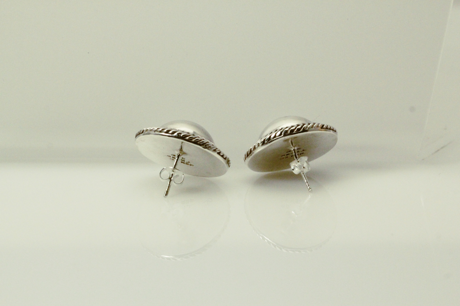 Round Puffy 925 Sterling Silver Mexico Post Earrings 13.3 grams (EAR5598)