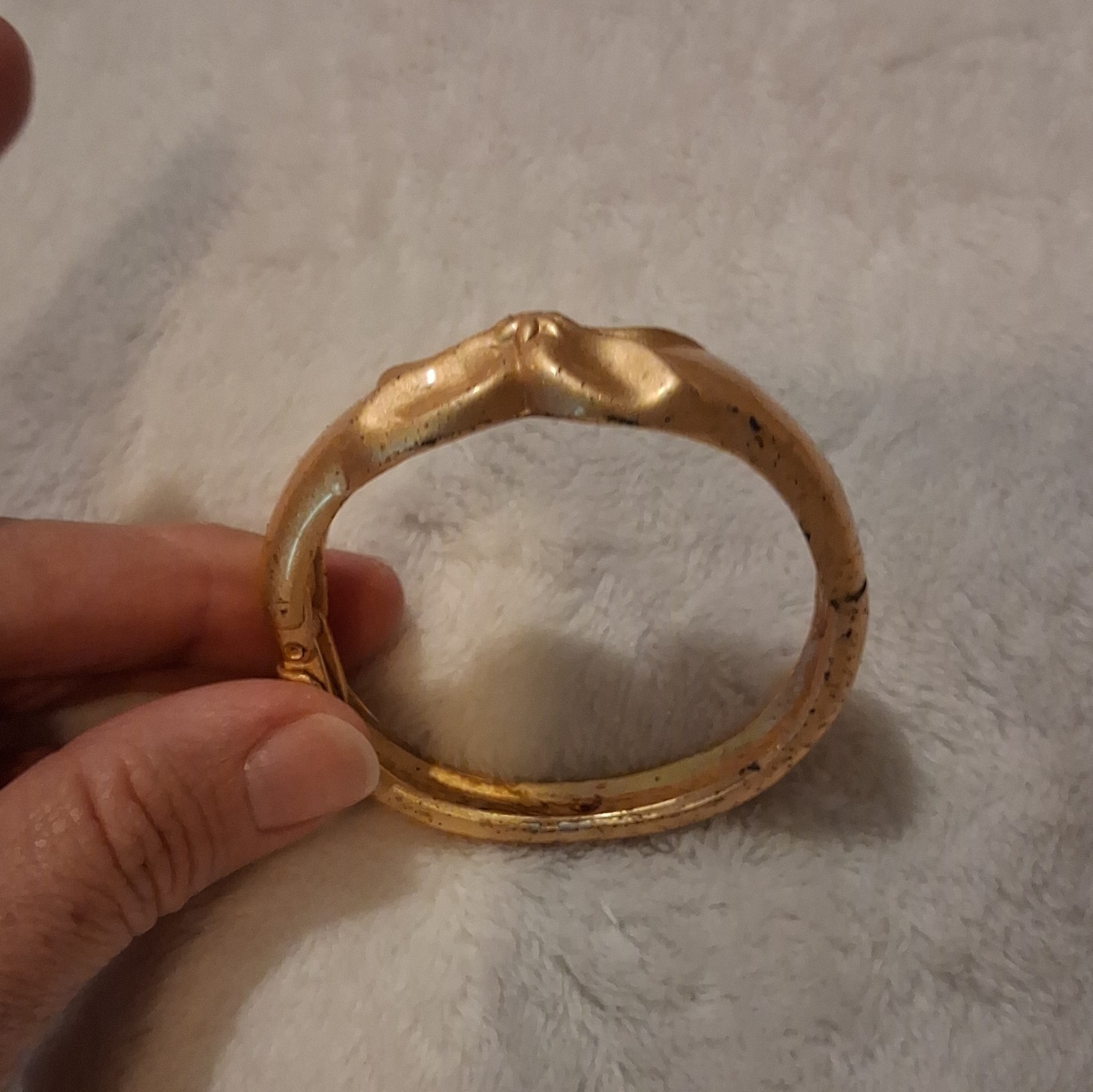 Disney Mulan Gold Tone Hinged Metal Bangle Cuff Bracelet Floral Flower