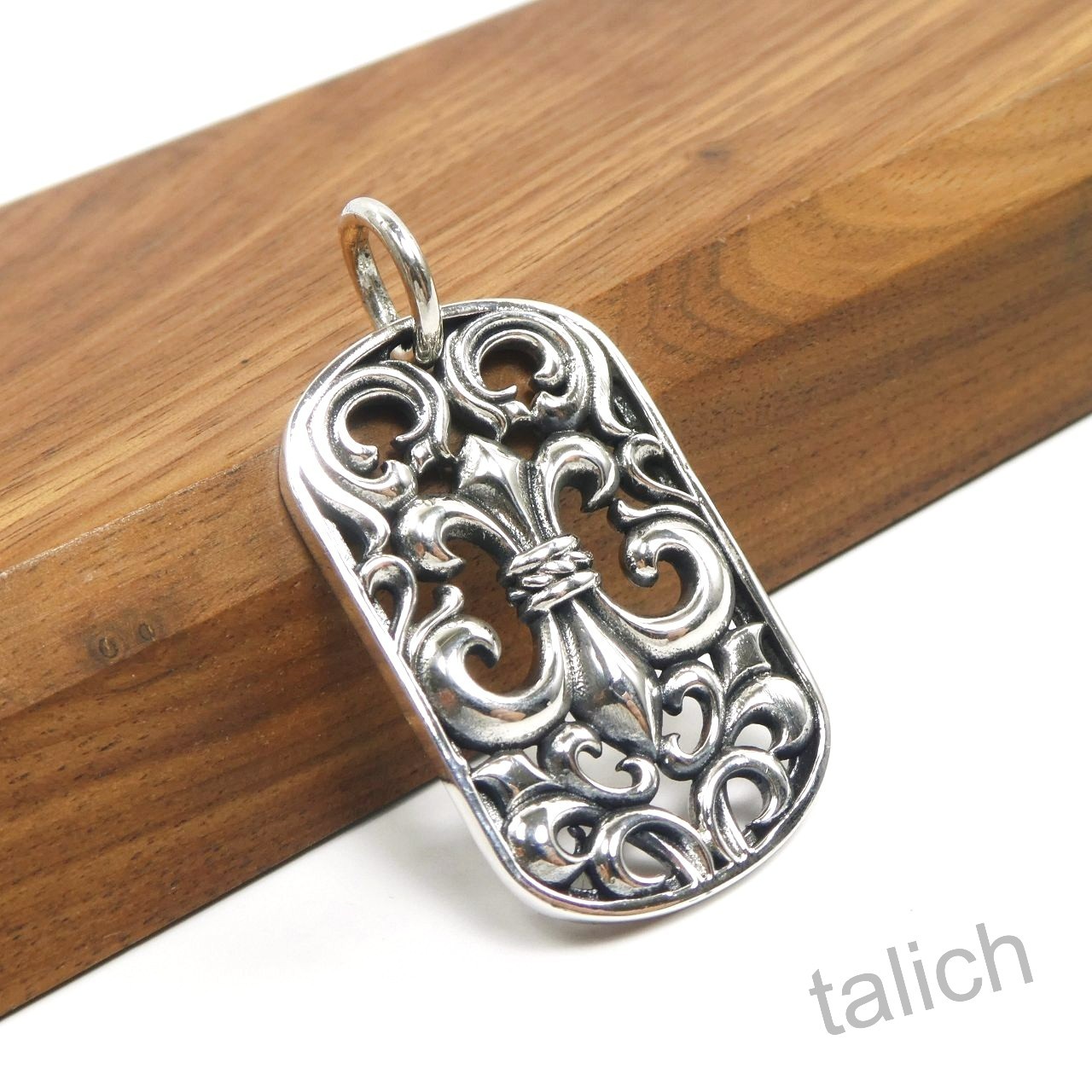 Shiny 925 Sterling Silver Cutout Fleur De Lis Ornate Scrolls Dog Tag Pendant