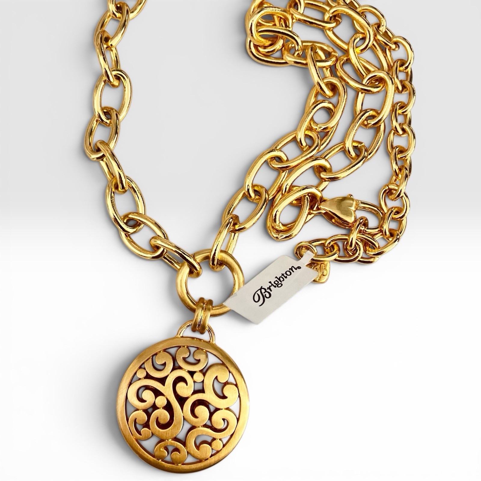 Brighton Contempo Gold Necklace NWT Medallion Scroll Pendant JM7428 Adjustable
