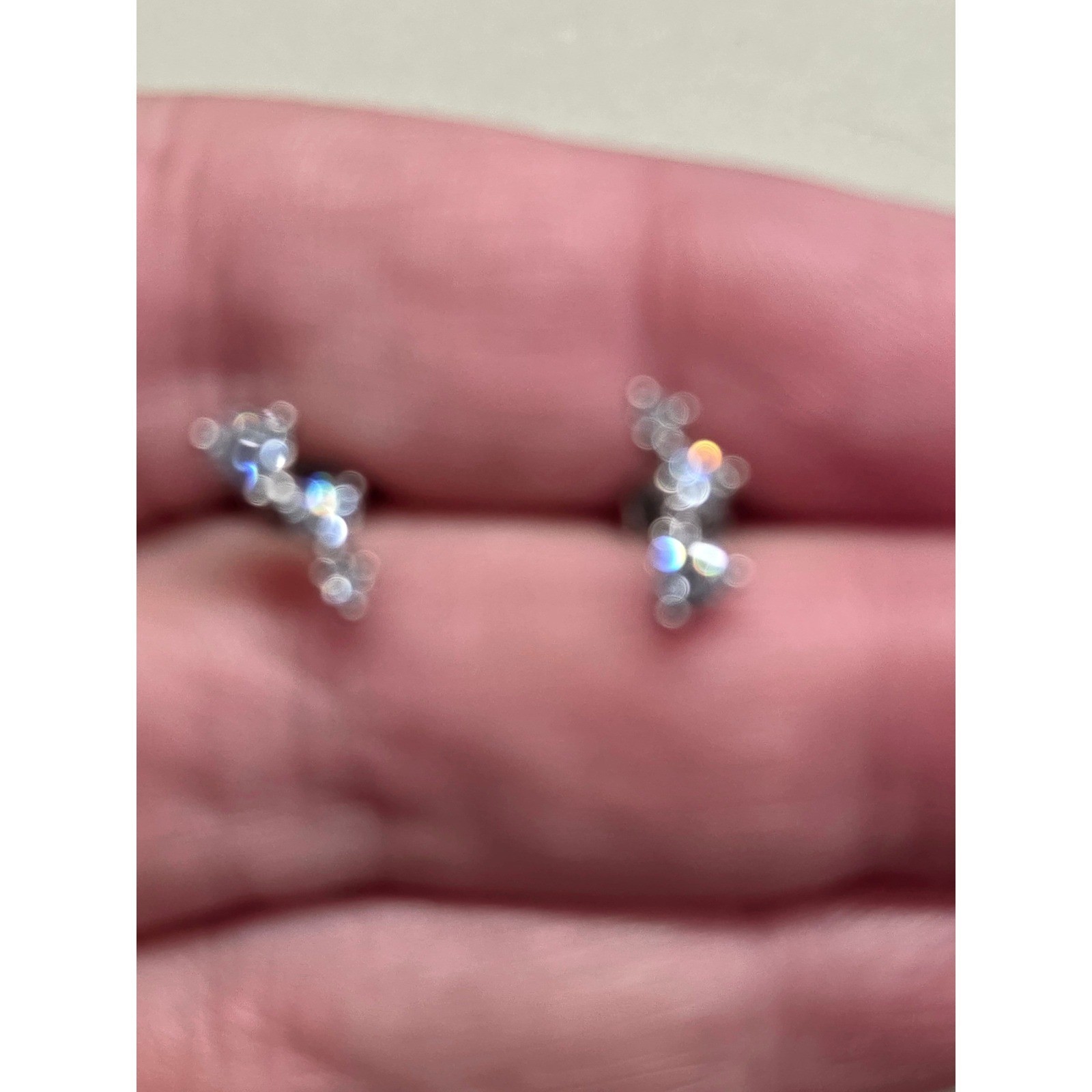 New AAAAA 5A Cubic Zirconia CZ Graduated Climber 925 Posts PLated Stud Earrings