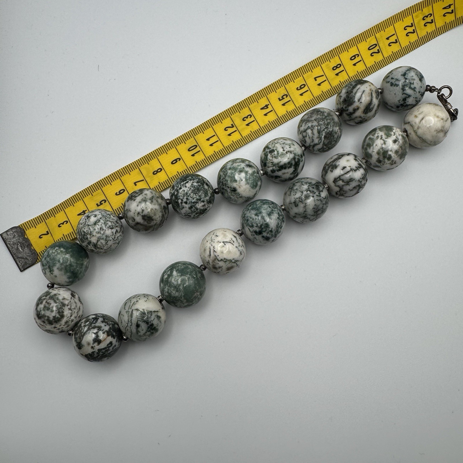 Chunky Natural Green White Tree Agate Moss Agate 20mm Round Bead Necklace