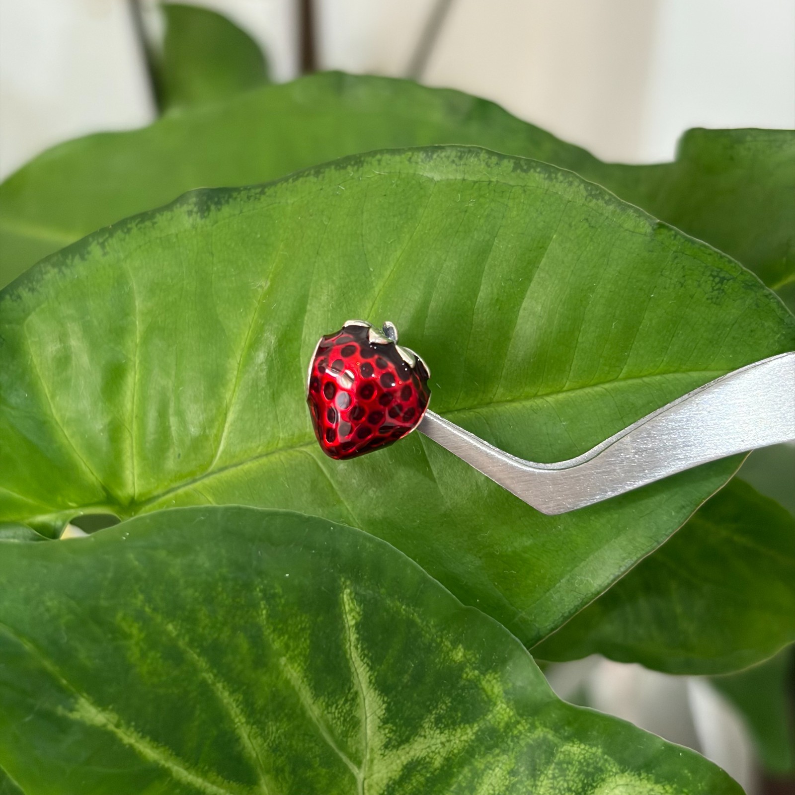 100% NEW #791681C01 PANDORA Strawberry Charm WITH BOX