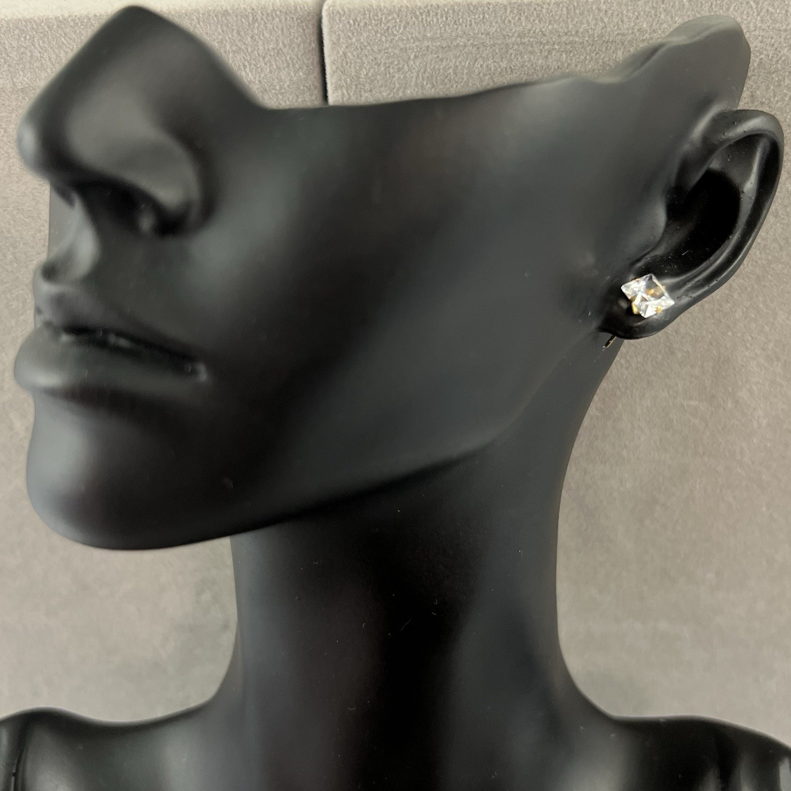4 Pair Silver/Gold-Tone Earrings Stud Glass Rhinestone Dainty Blue Green Faceted
