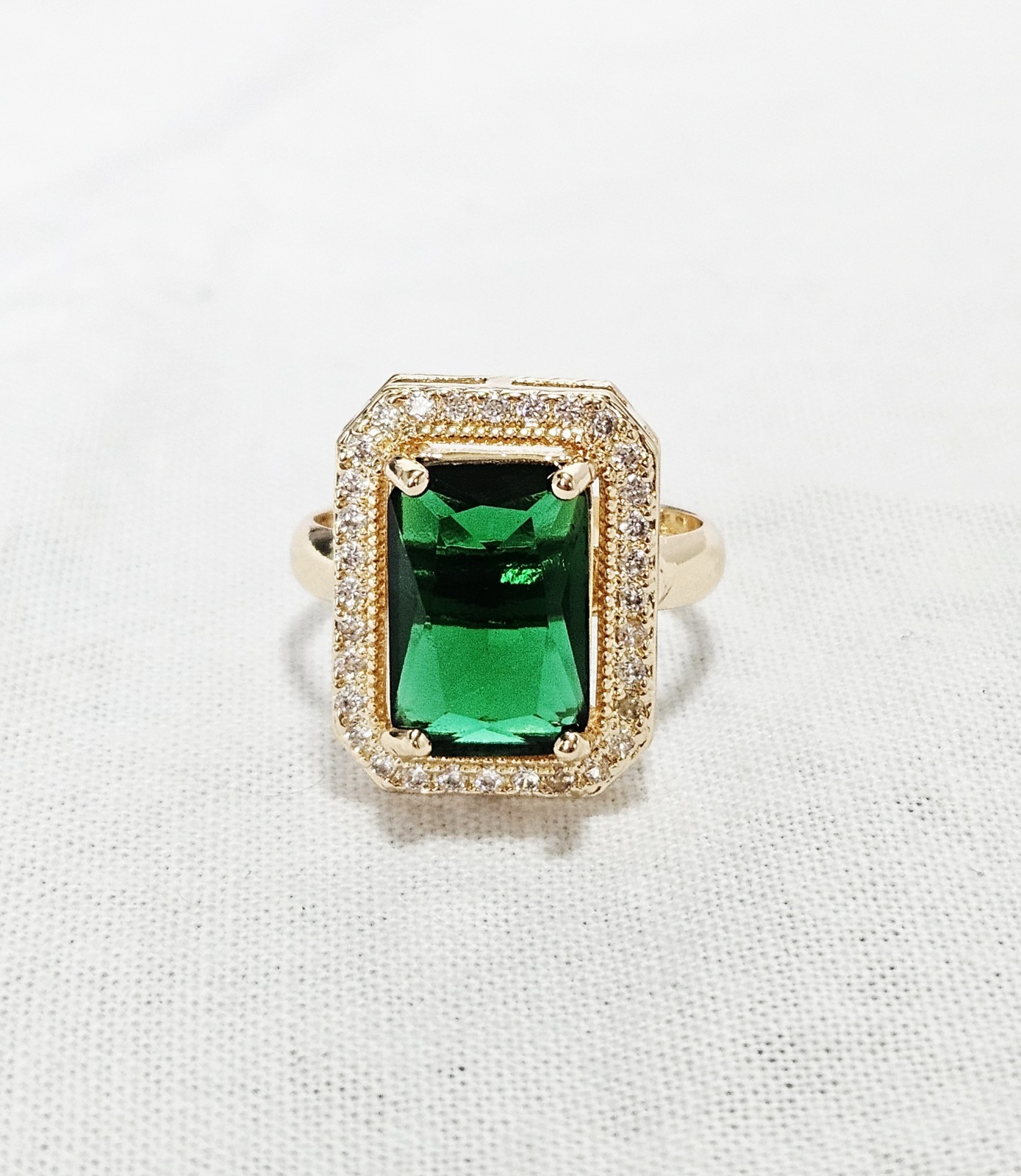 Gold Tone Emerald Cut Ring Green & White Crystal Size 6 Adjustable J15-3620