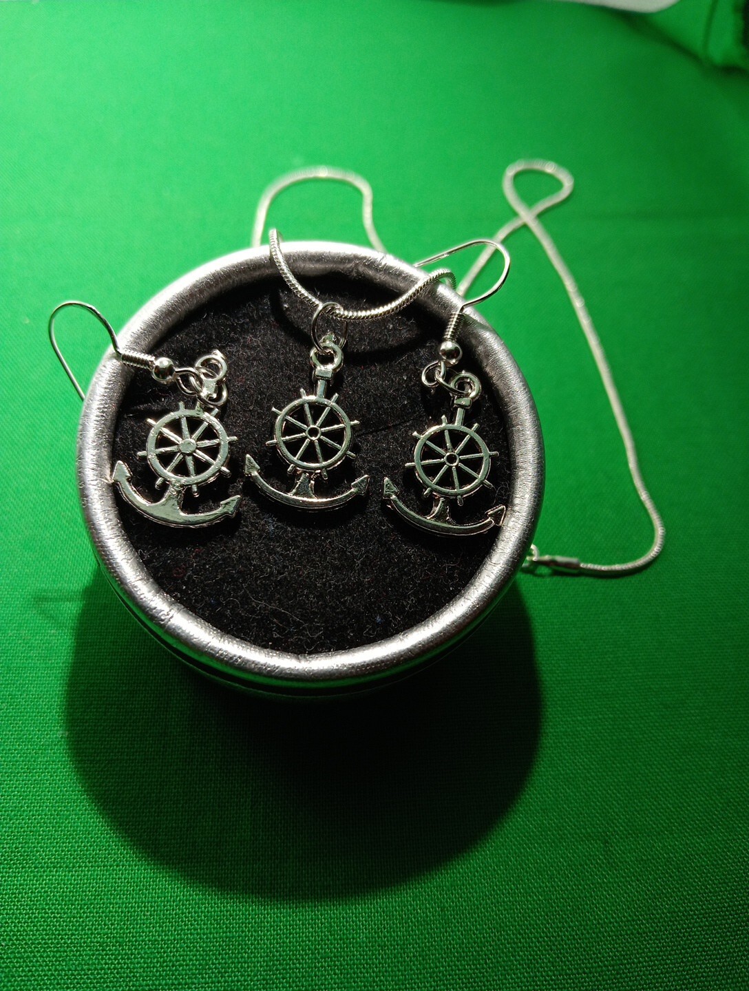 New 18″ Snake Necklace With 3/4″ Anchor Charm and Matching Earrings Combo Set.