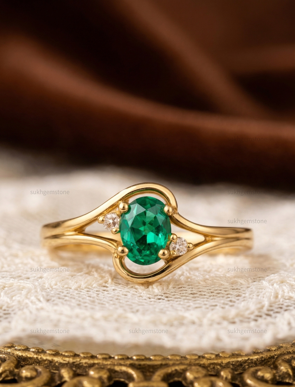 Green Emerald Ring, Brass Gold Alloy , Birthday Gift Her, Women Ring