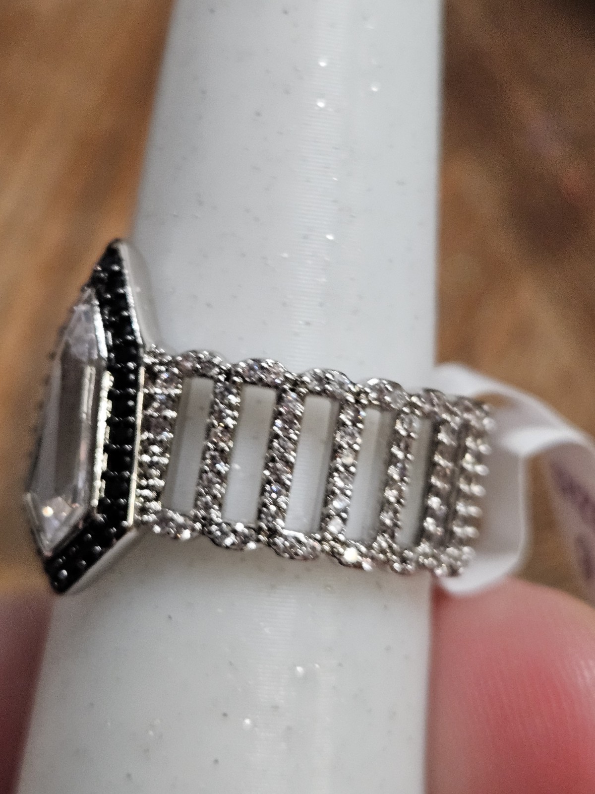 Bomb Party Untamed Ring Sz 9 Velvet Ambush Cubic Zirconia Rhodium & Hematite…