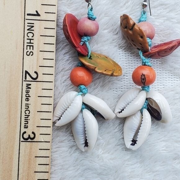 New no tags Handmade Cowrie Shells and Beads Dangling Earrings 3″