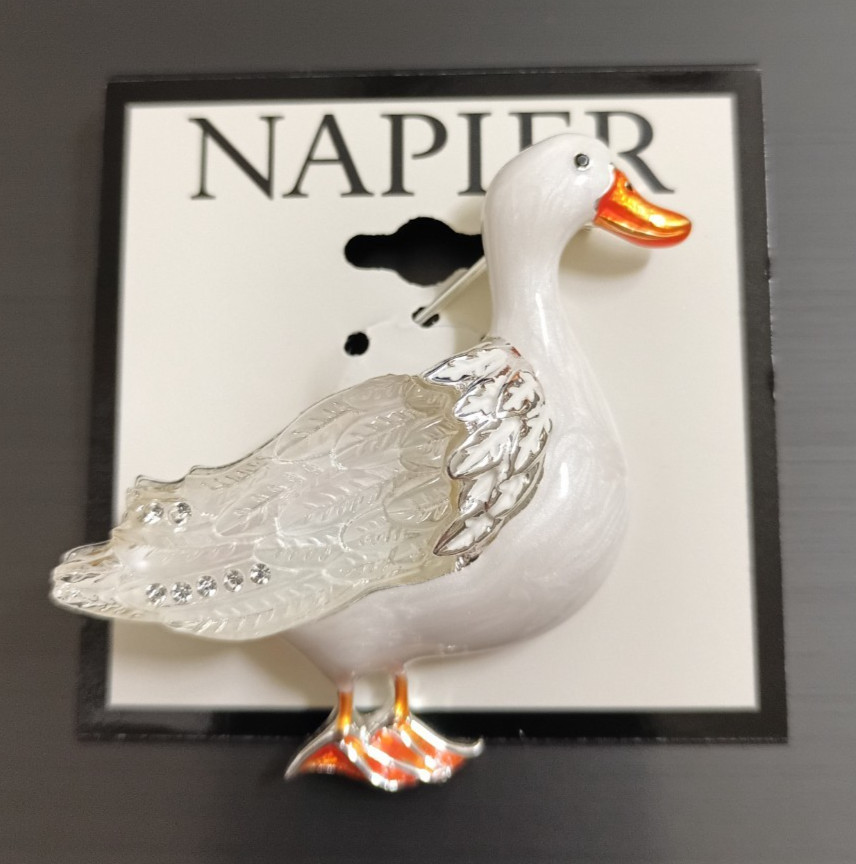 New Napier Silver Tone White Duck Pin