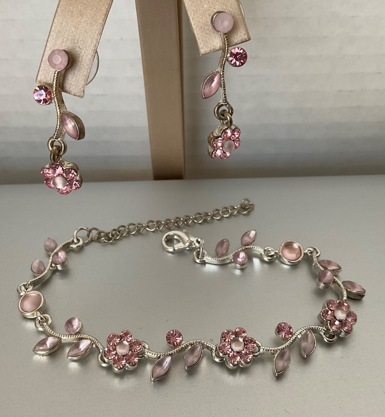 Pink Crystal Floral Flower Bracelet & Dangle Earrings Set Silver Tone Base