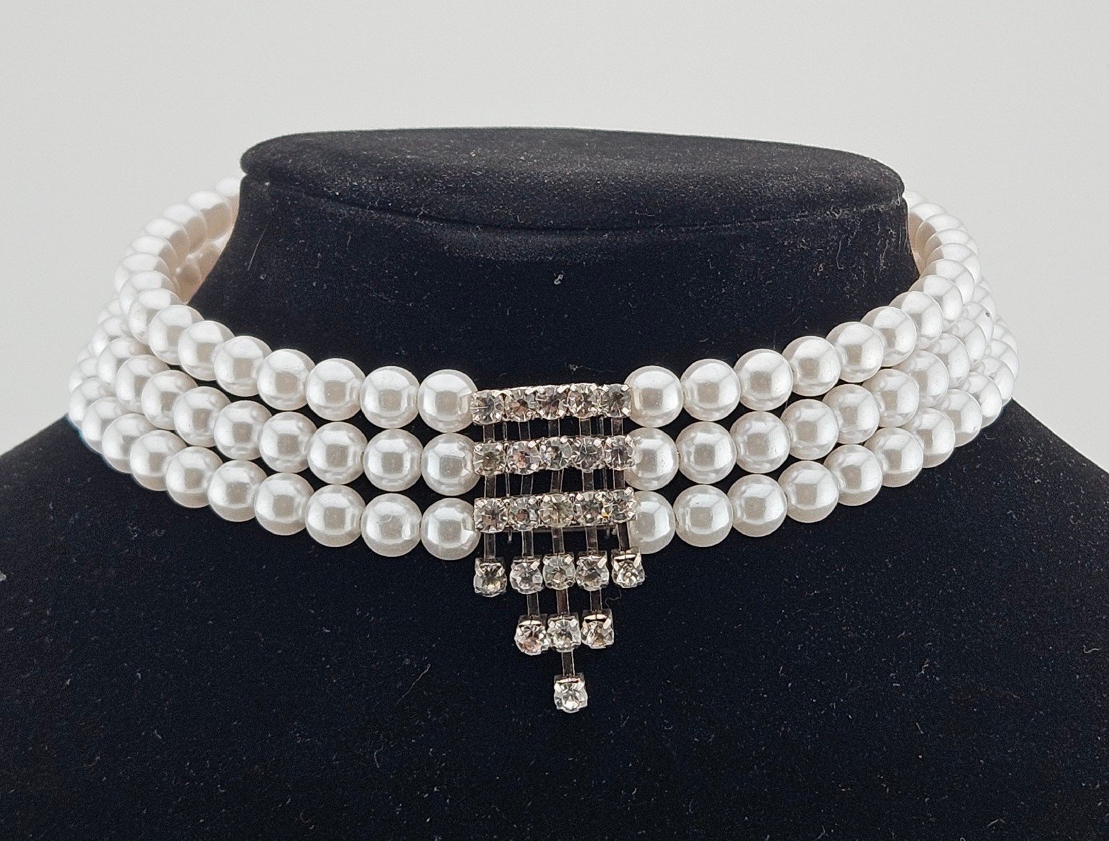 3 Row Faux Pearl Choker Necklace With Rhinestone Centerpiece J9-4341