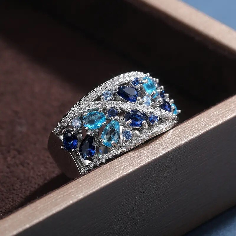 Elegant 925 Sterling Silver Blue White Topaz Wedding Engagement Ring Size 9