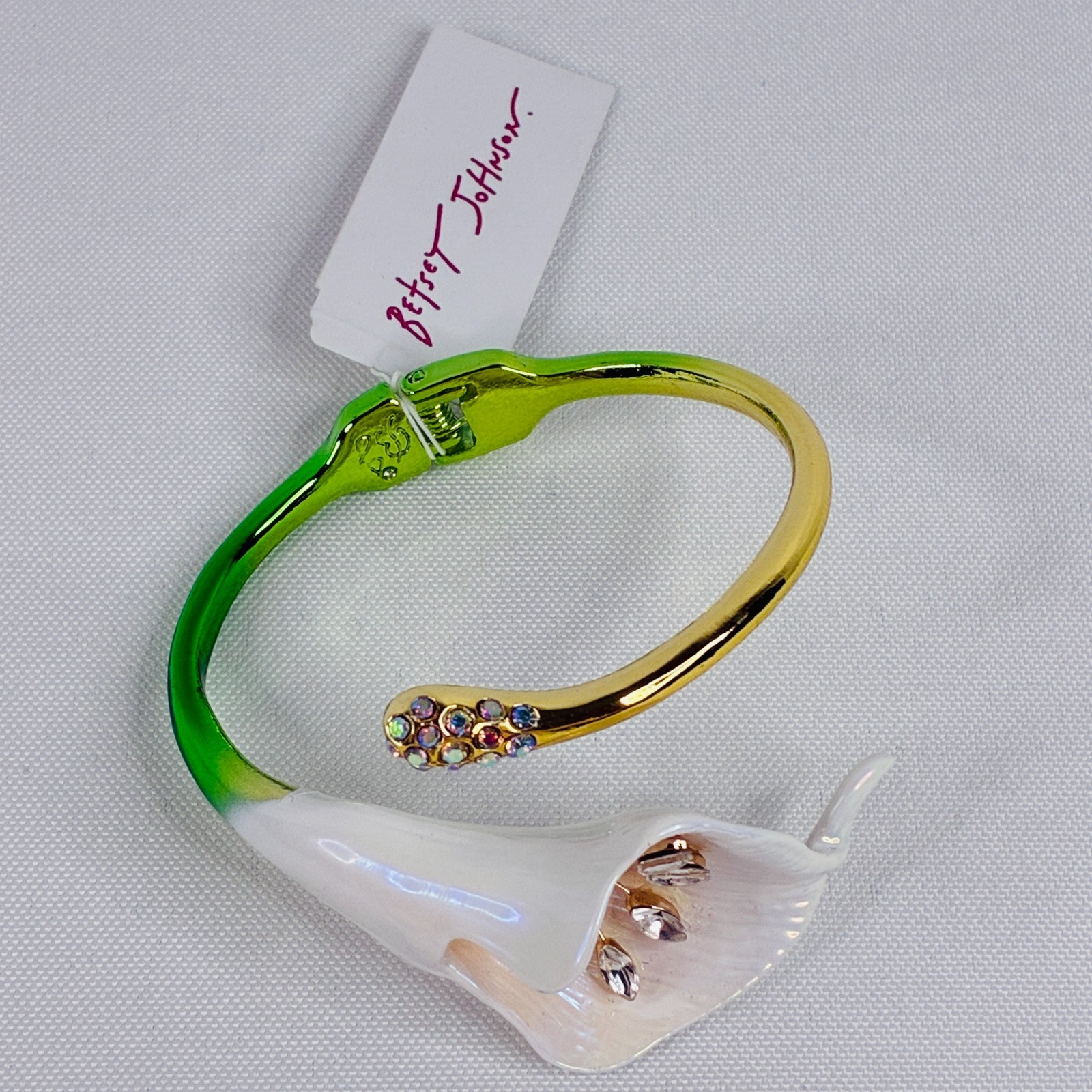 Betsey Johnson Calla Lily Bypass Bracelet Green Hinge Crystal Bangle Flower New