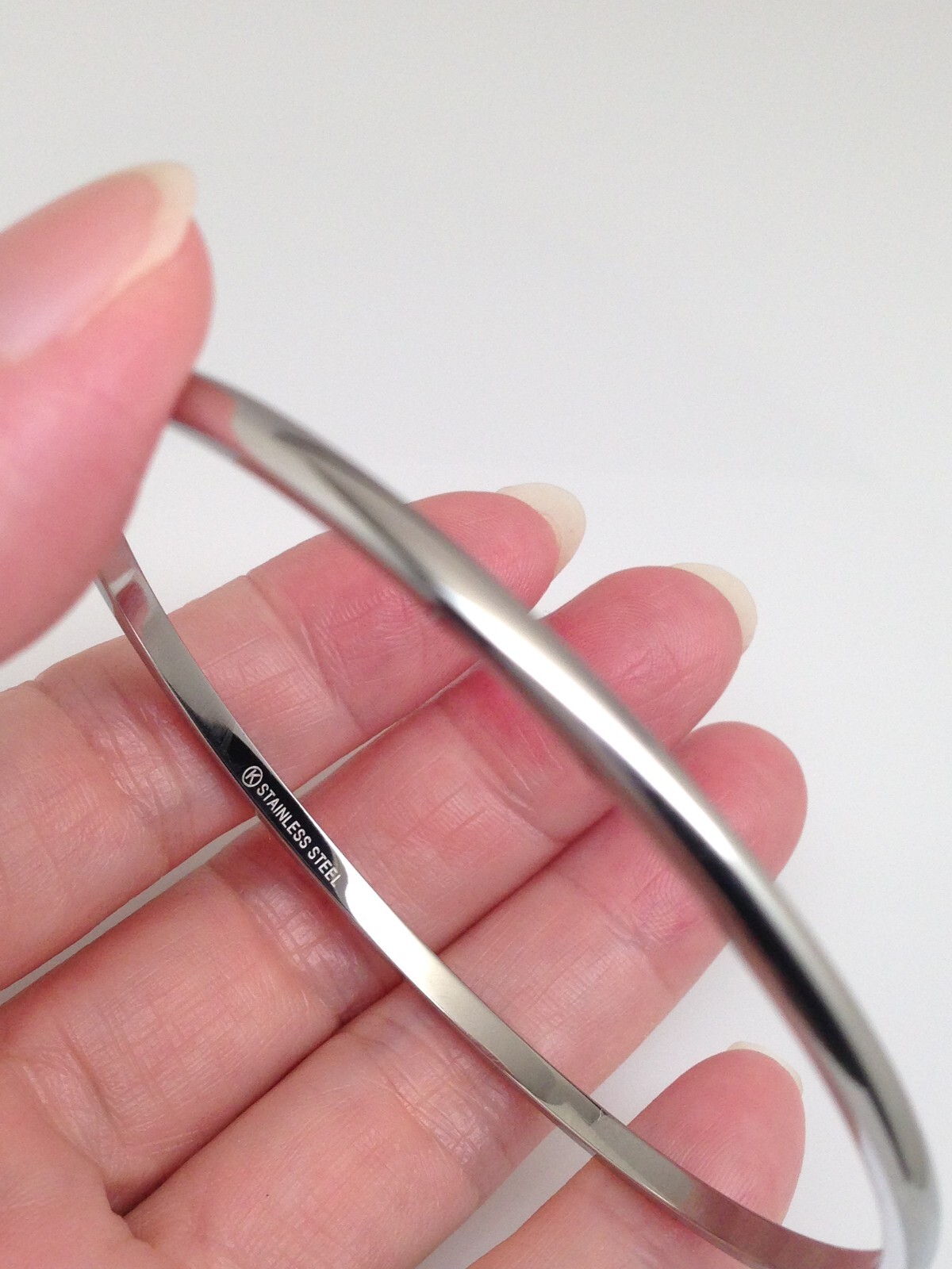 Plain Stainless Steel Round Bangle Bracelet Mens Womens 8″ 2.9mm Thin Bangle