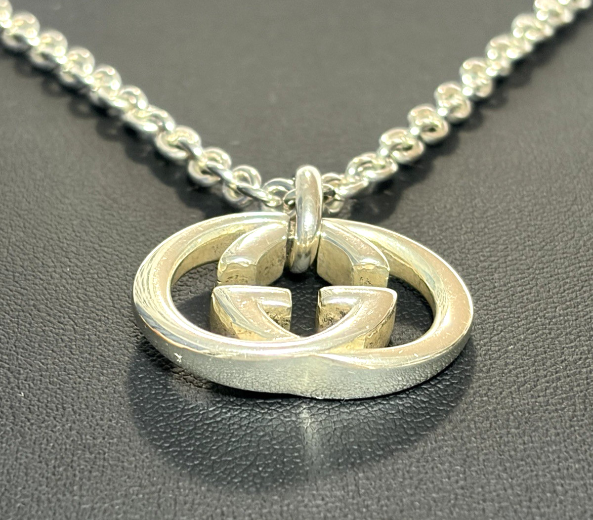 Gucci Interlocking Necklace Sterling Silver 925 Pendant with Box and Accessories