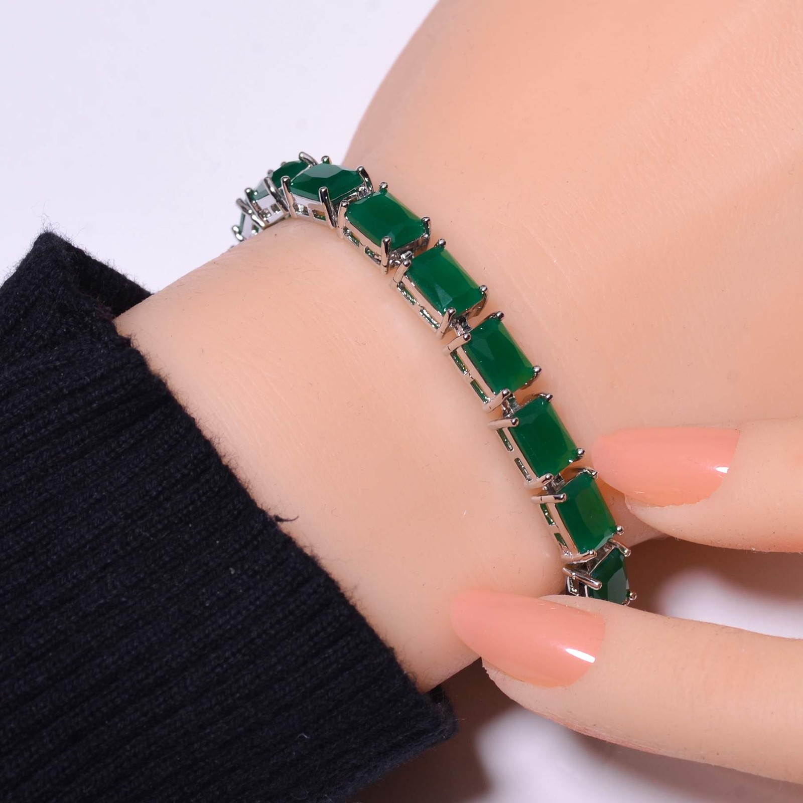 Emerald Simulated 925 Sterling Silver Tennis Bracelet 7.99″ B3468518