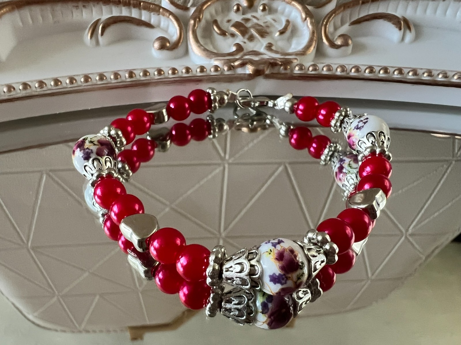 handmade none elastic unique flower stone beads & silver accents bracelet