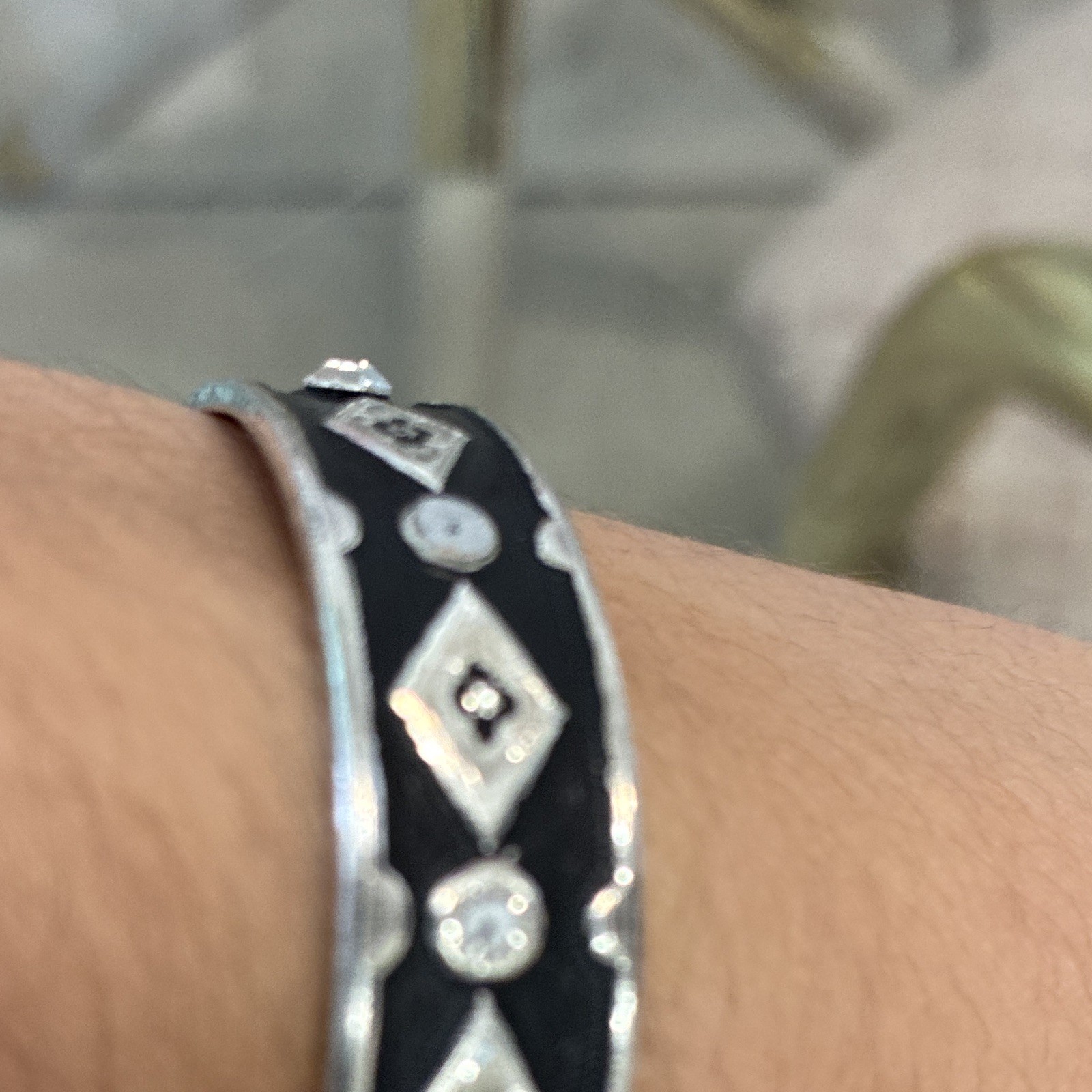 Montana Silversmiths Signed Silver Tone Black Enamel Crystal Cuff 16481