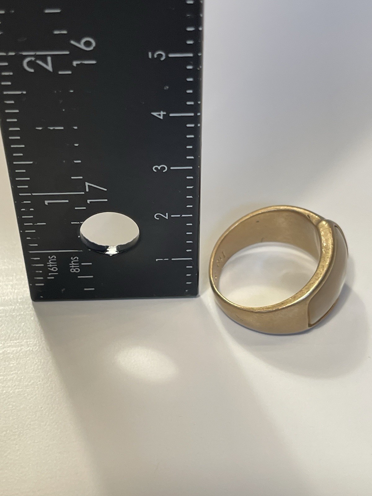 Lia Sophia Retired Sunbeam Mother of Pearl inlay Gold-Tone Band Size 8