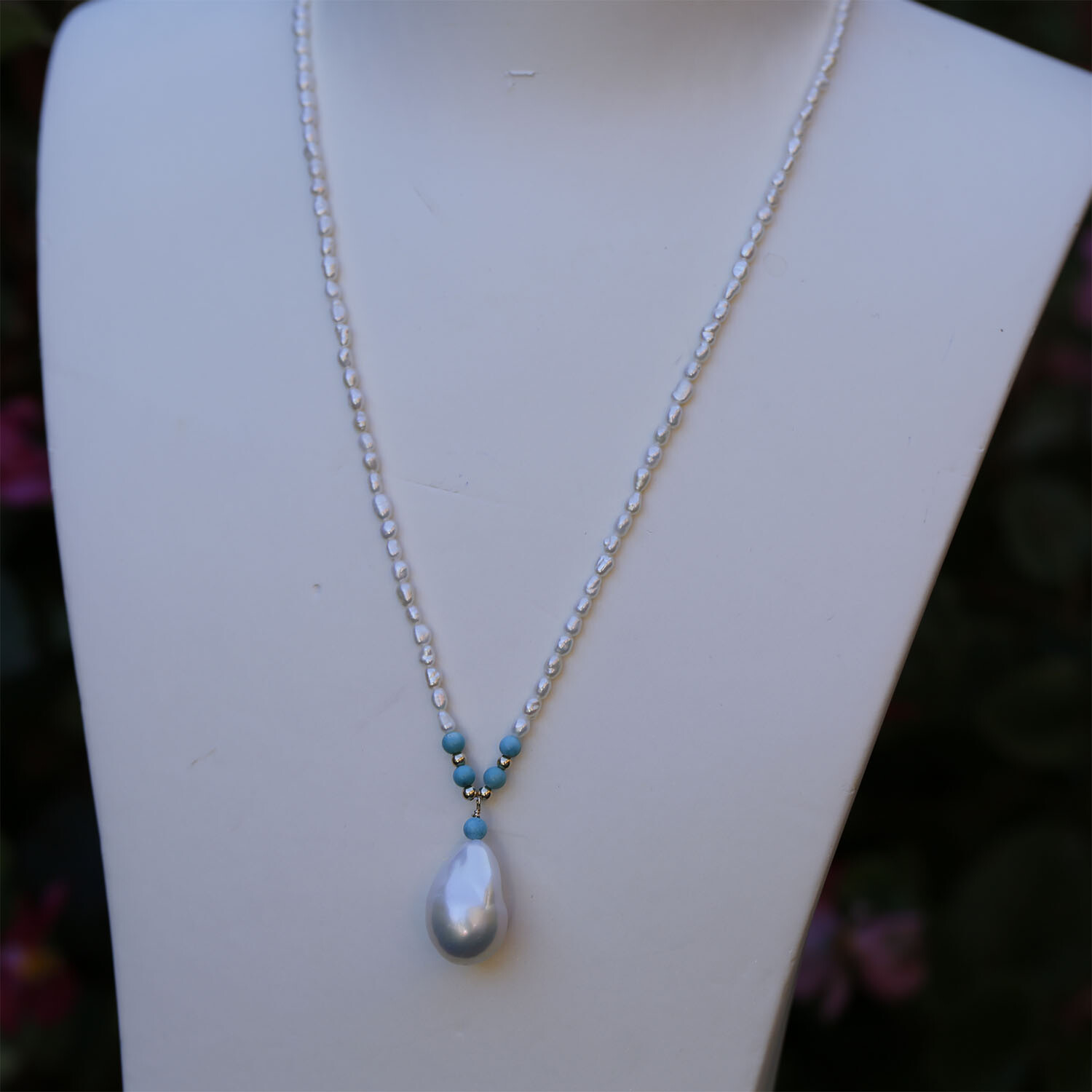 DL84 46cm Elegant White Freshwater pearl necklace 13.8×20.3mm pendant Turquoise