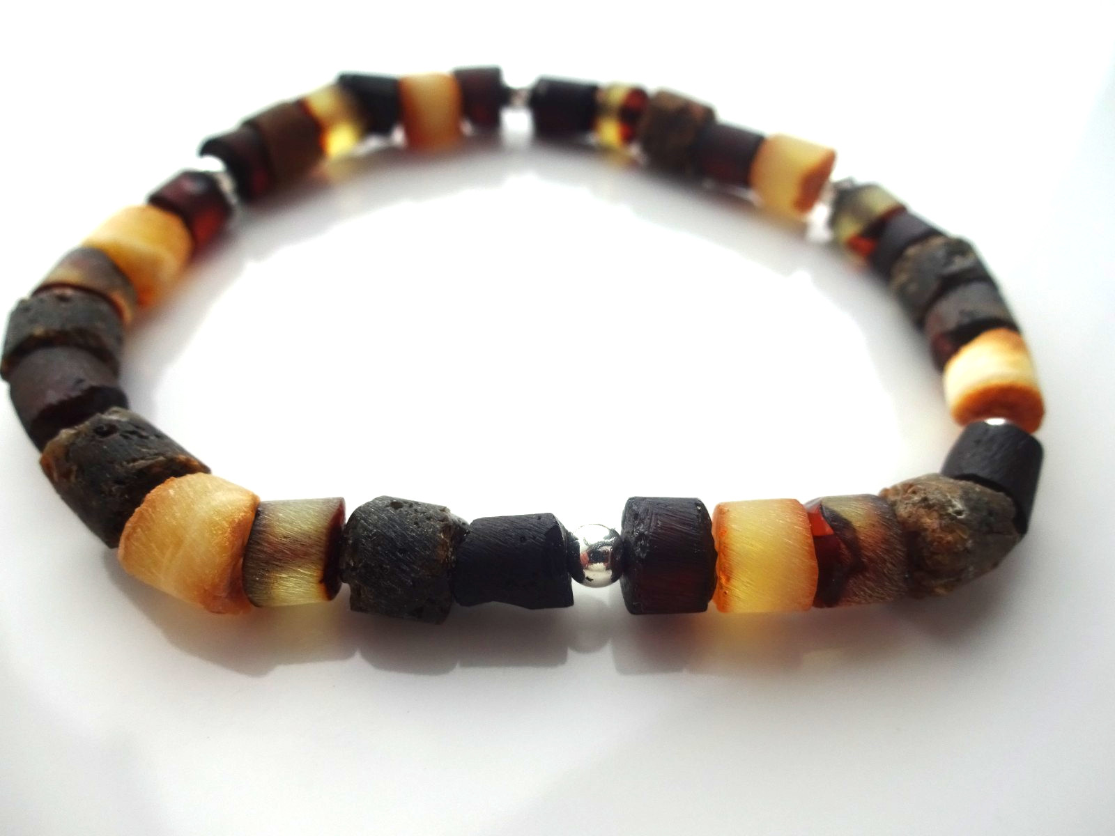 Handmade Men’s Natural Amber Bead Bracelet – Elastic Cord 20cm, 8in