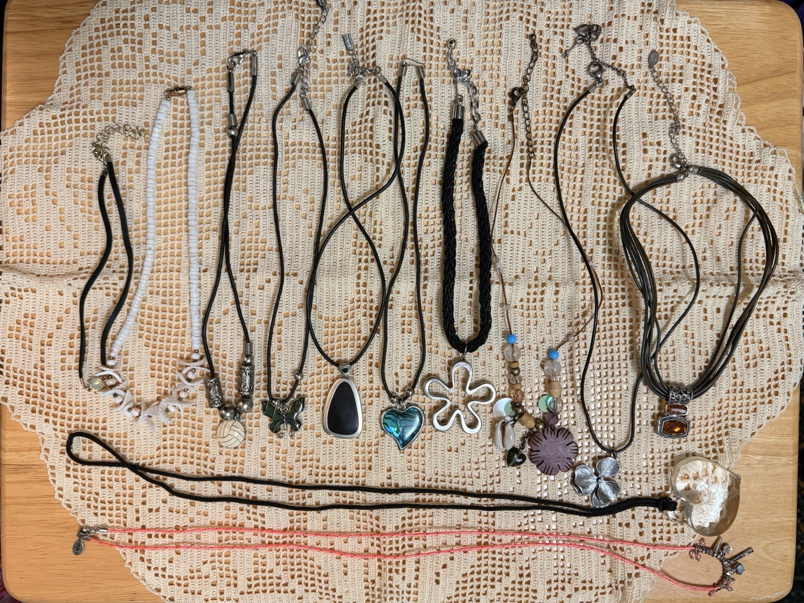 Lot Of 12 Varied Necklaces -Everyday/Casual For Young Women/Teen- Modern Fashion