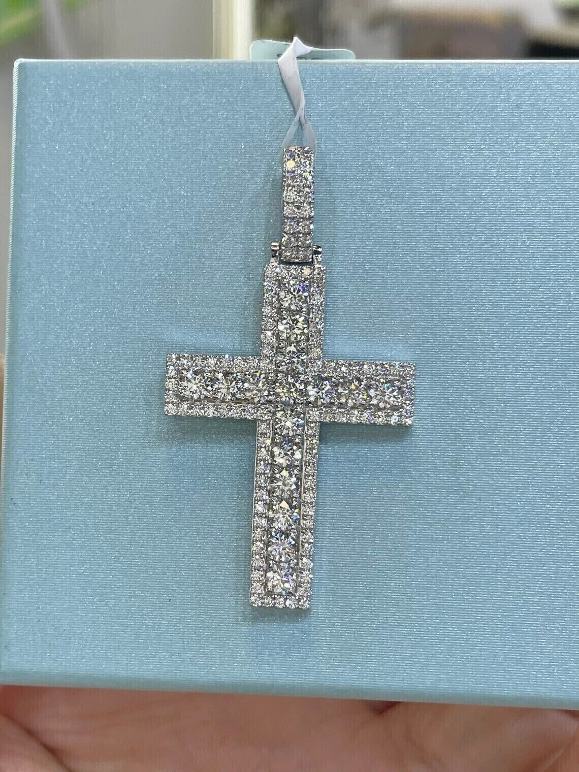 14K White Gold Plated 925 Sliver Round Simulated Diamond Stunning Cross Pendant