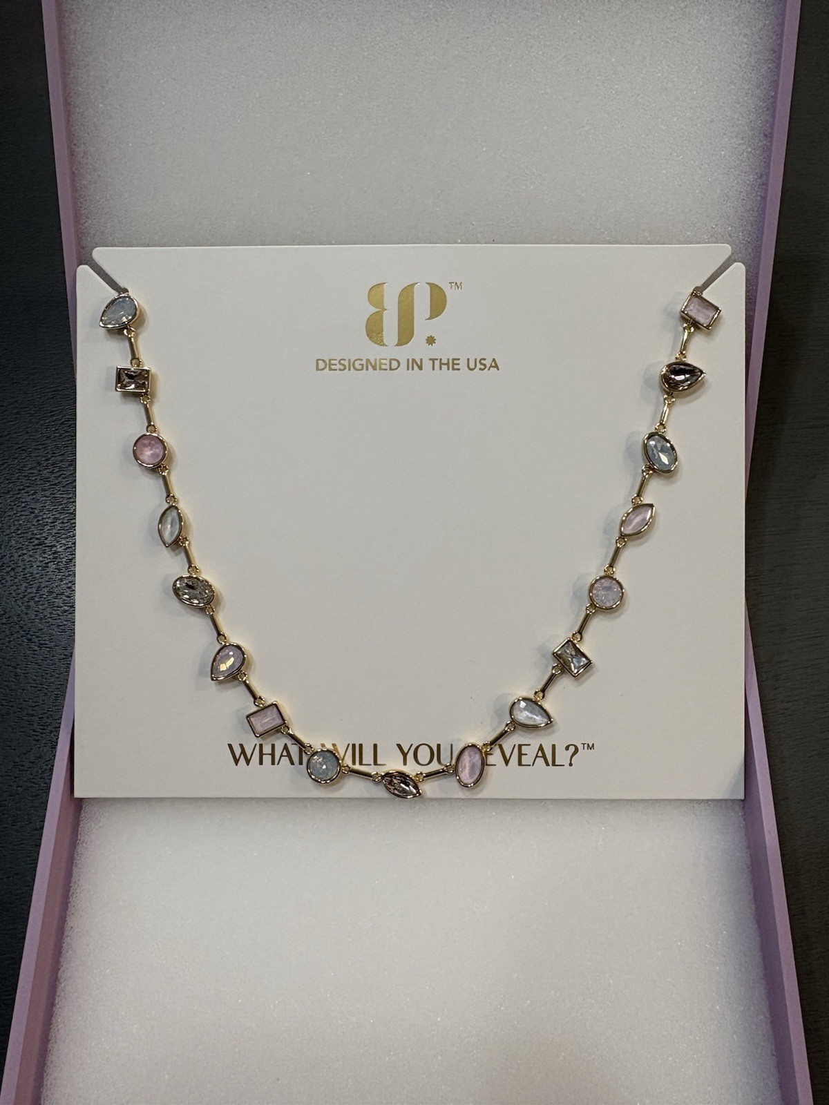 NK66650 First Class Necklace Color: Desert Oasis Materials: Gold Plating