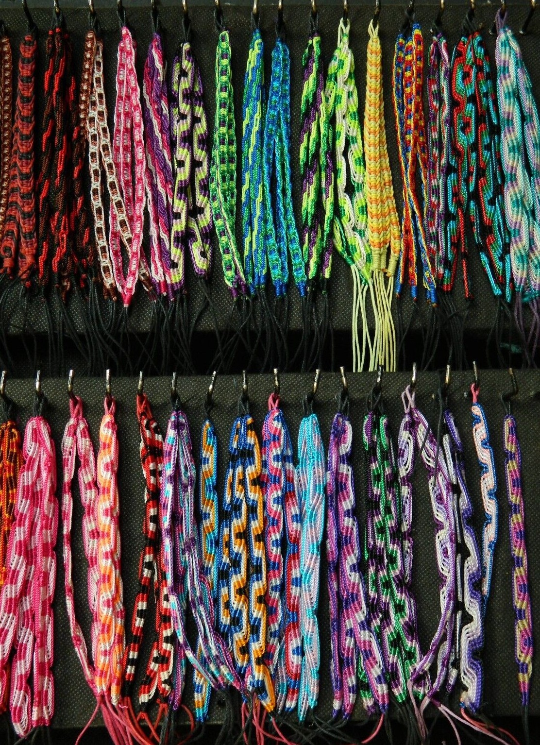 Friendship Bracelets Boys Girls Kids 5 to 30pcs Party Bags Leavers Bracelet Gift