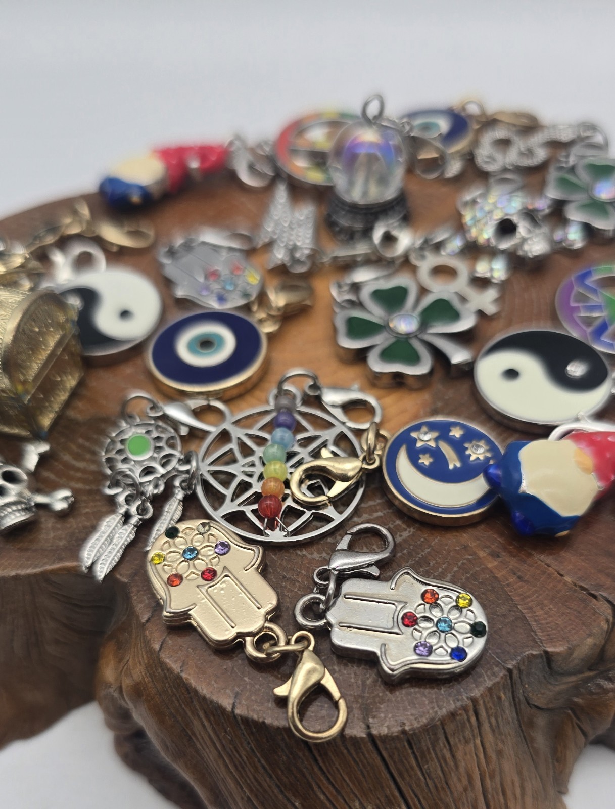 25- Charms Enamel – Yin Yang Mystical Dream Catcher Snake Evil Eye Treaure Chest