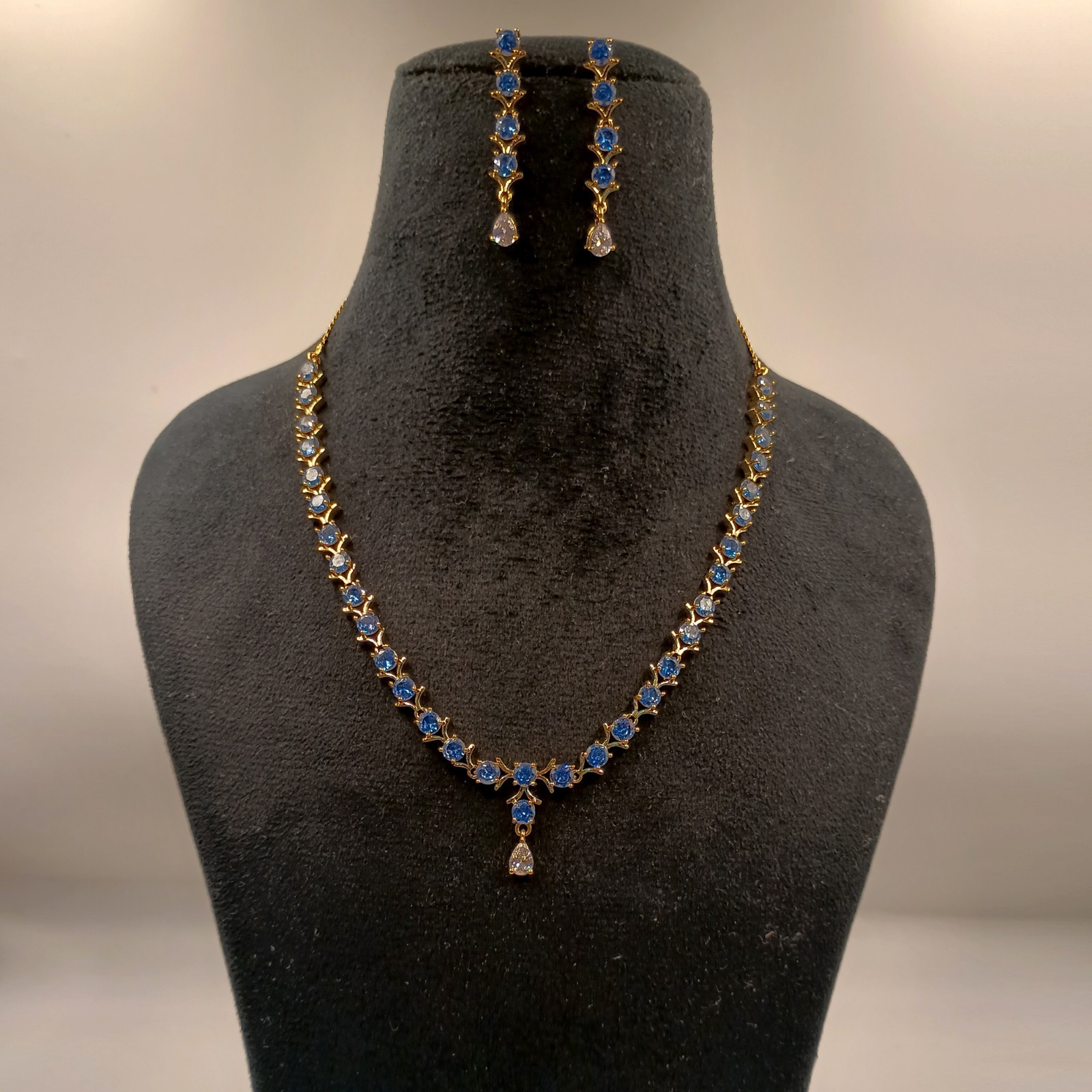 Tanzanite Round Stone Choker Necklace 22k Gold Plated Handmade Indian Style