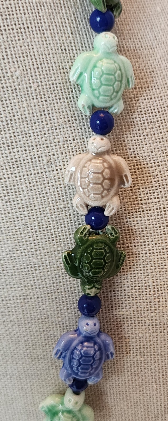 Ceramic Sea Turtle Beaded Necklace Enamel Turtle Pendant Colorful 21″