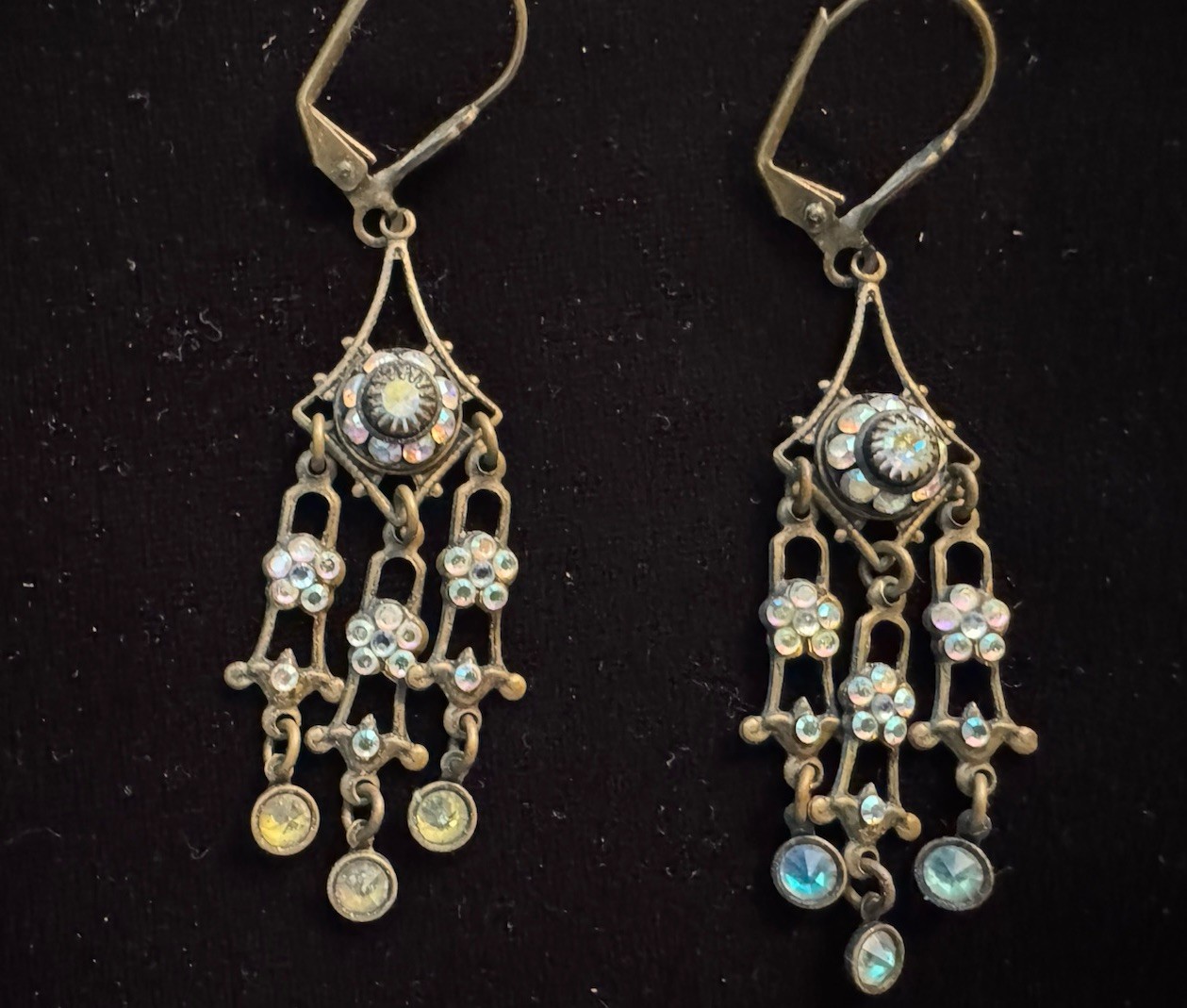 Vintage Popesco LaVie Parisienne ArtDeco Dangle Crystal Earrings France 1980’s
