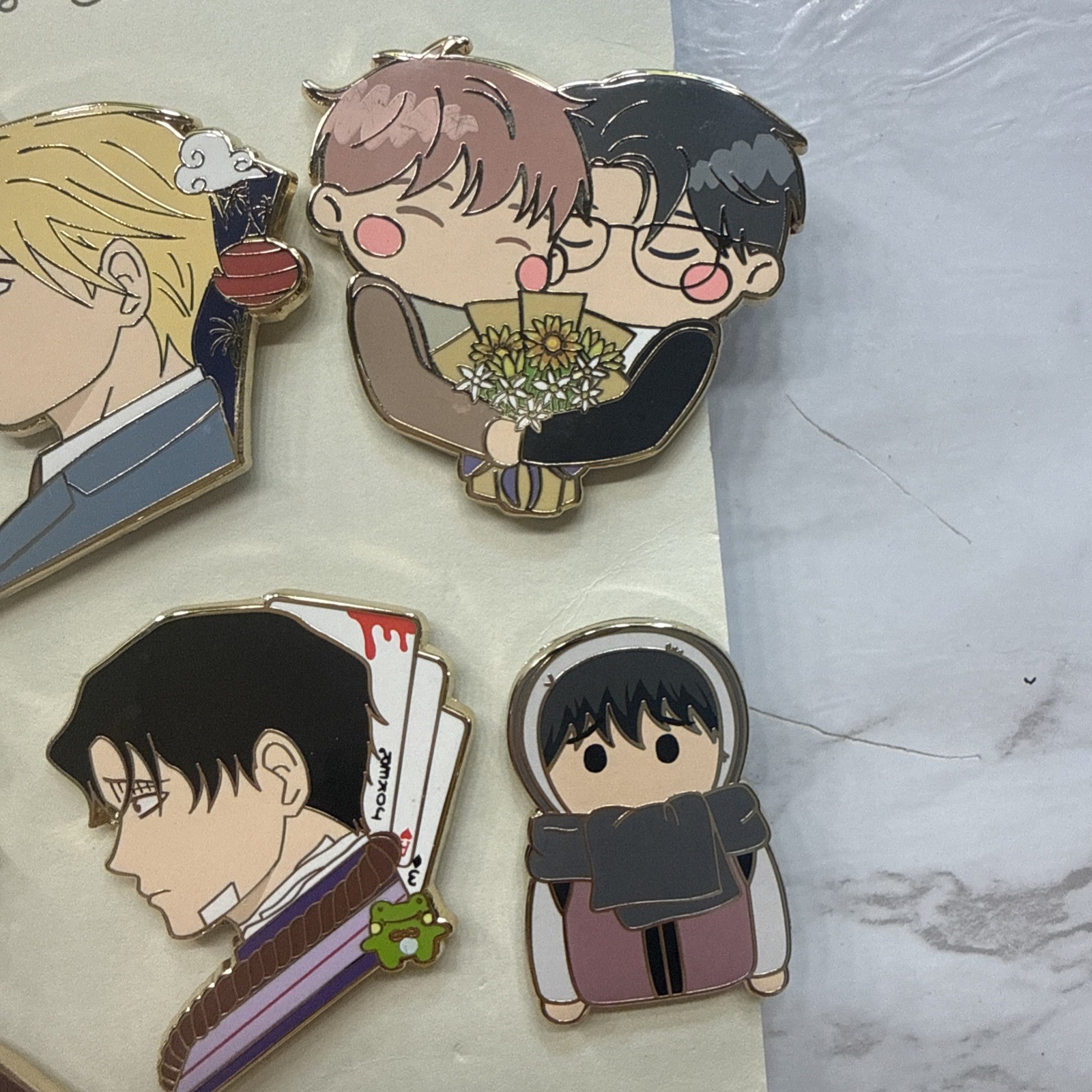 BL Boy’s Love Enamel Pins Set (20 Pieces) manga manhwa couples
