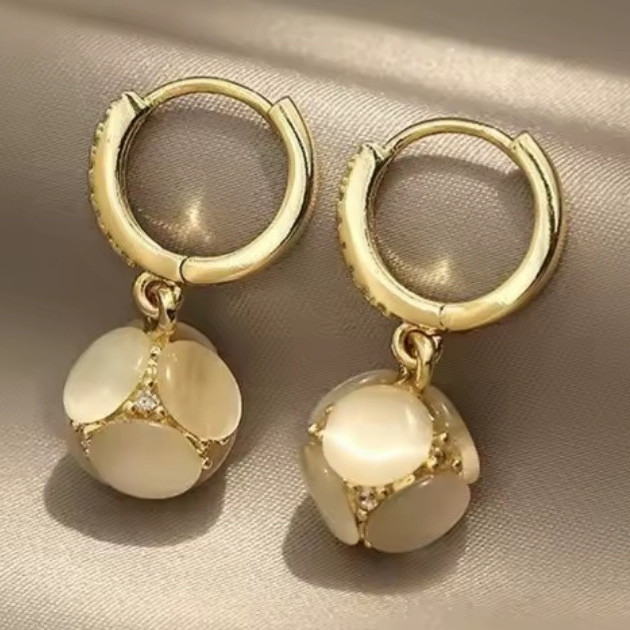 18k Gold jewelry Elegant Opal Stud Earrings For Woman 2026 New Classic Jewelry